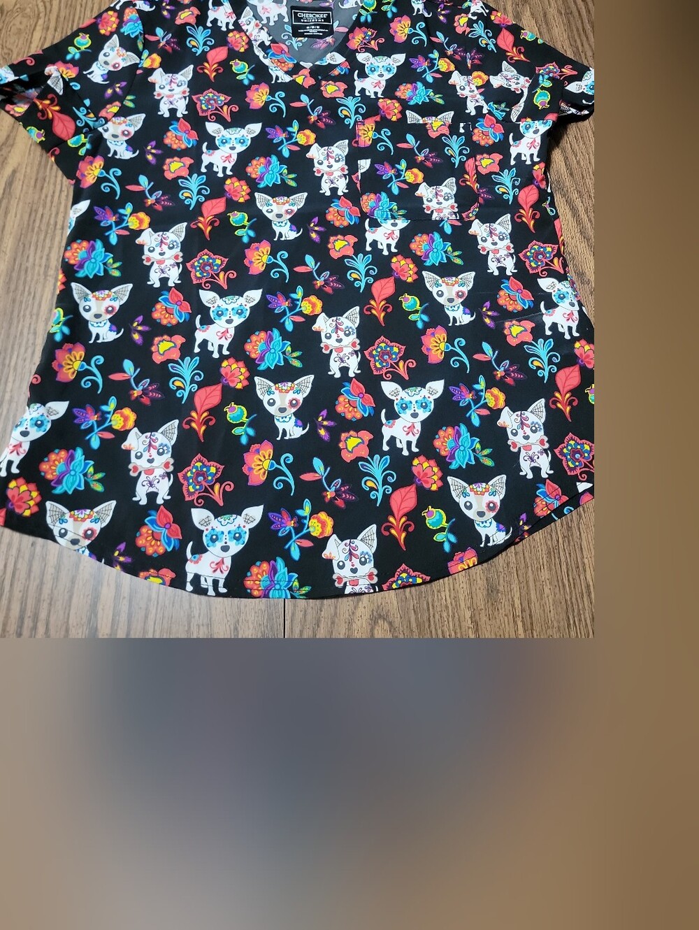 Cherokee Women's Scrub Top M Dog Chihuahua Black Medical Veterinary